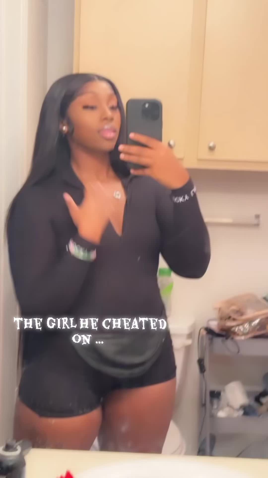 @theiyannanicole