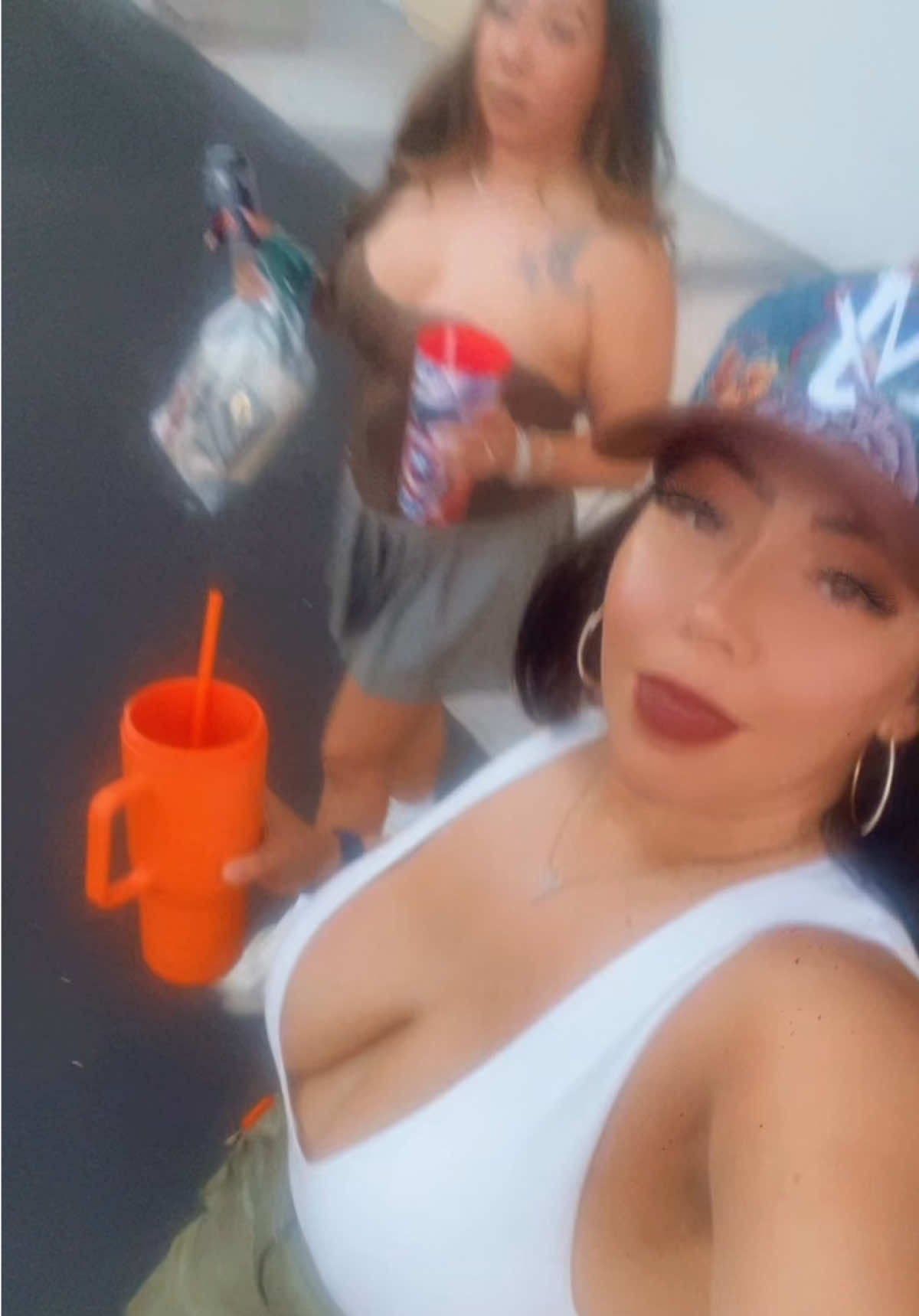 @KrystinaB 🦅🖤
