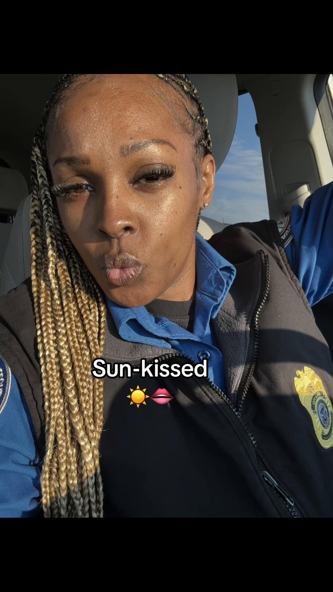 @Dani_