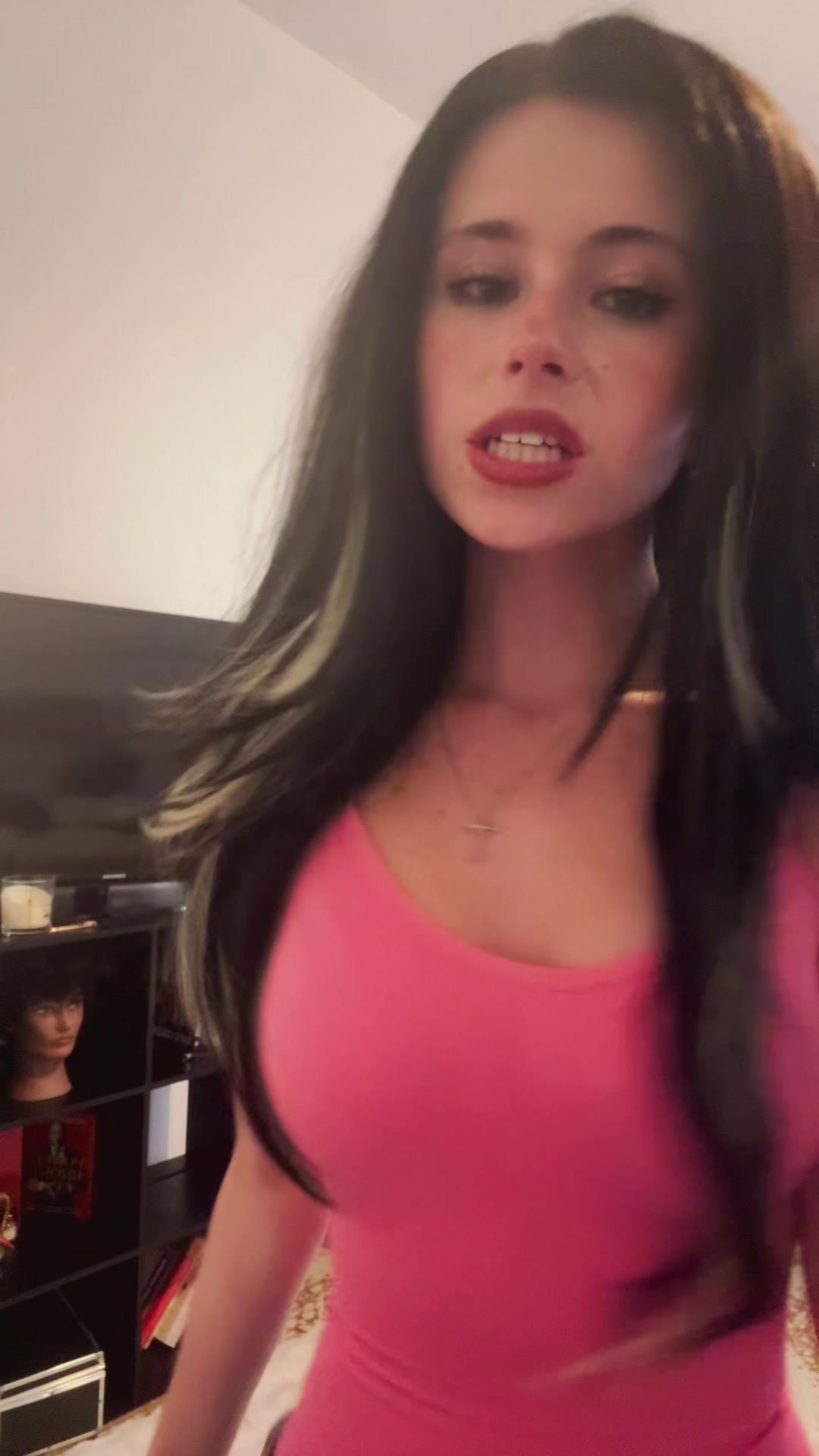 @tay ⟢