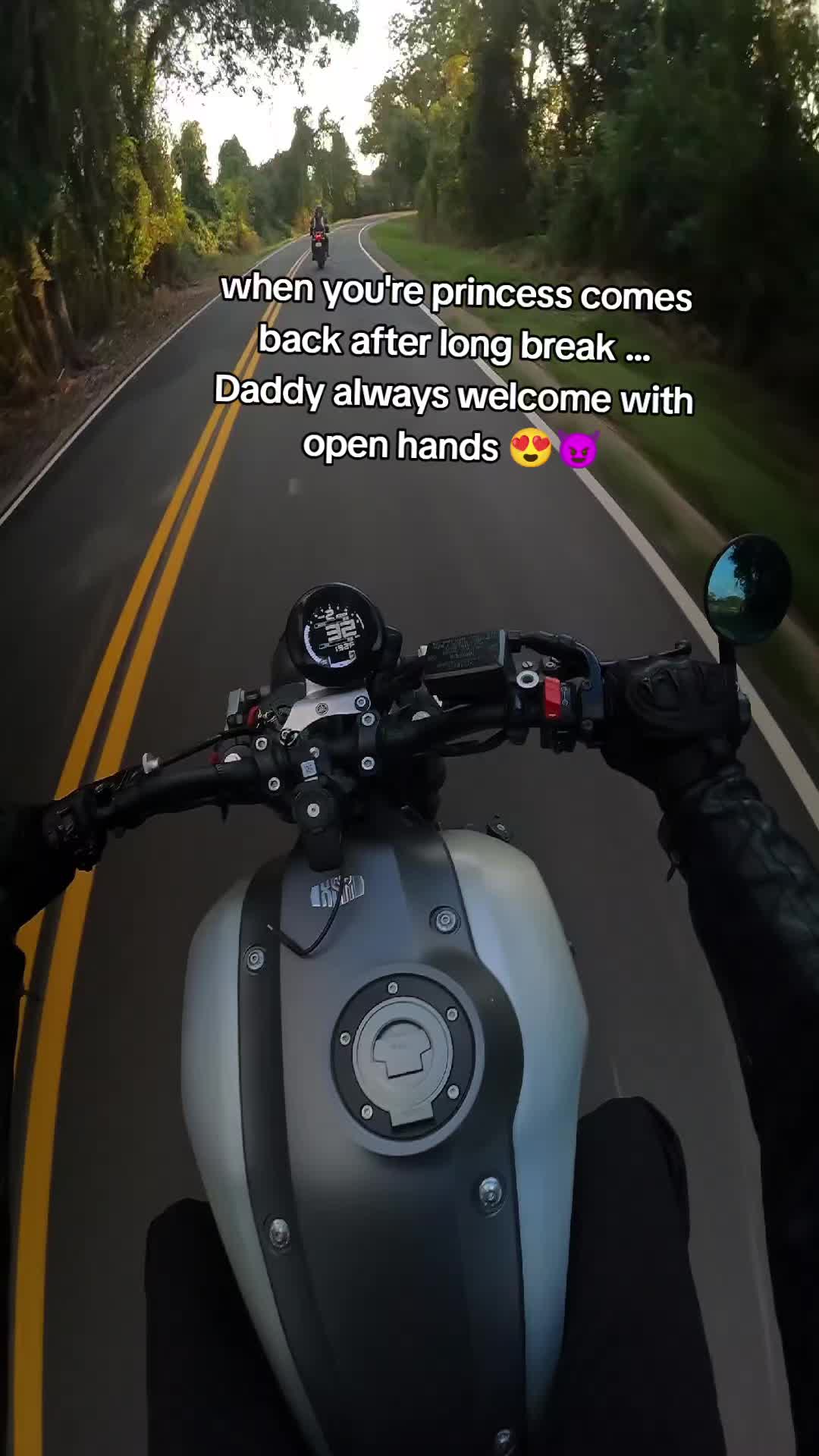 @Lakeshore Biker