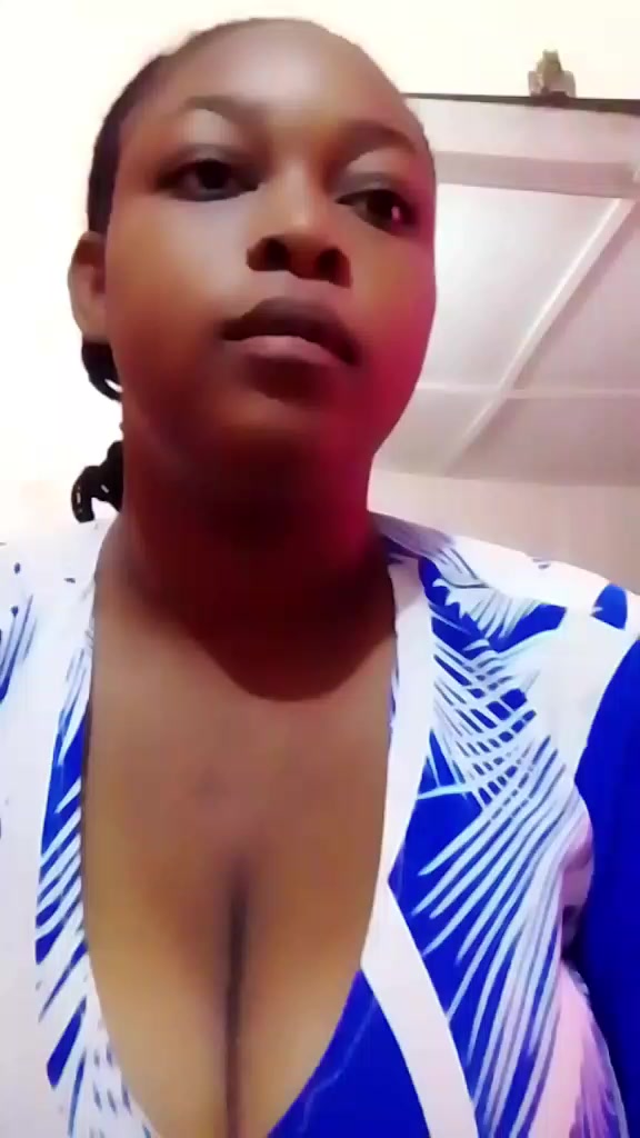 @busty baddie 🥰💃