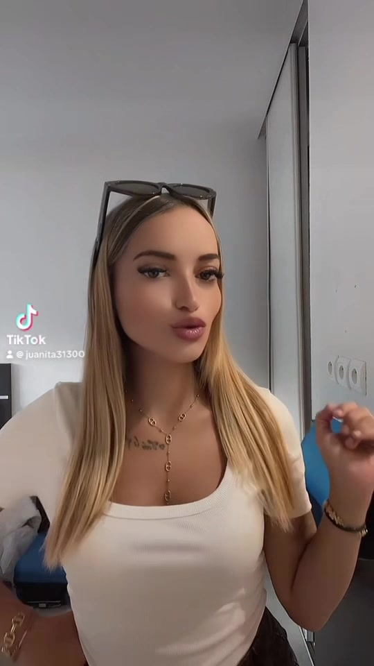 @juanita31300