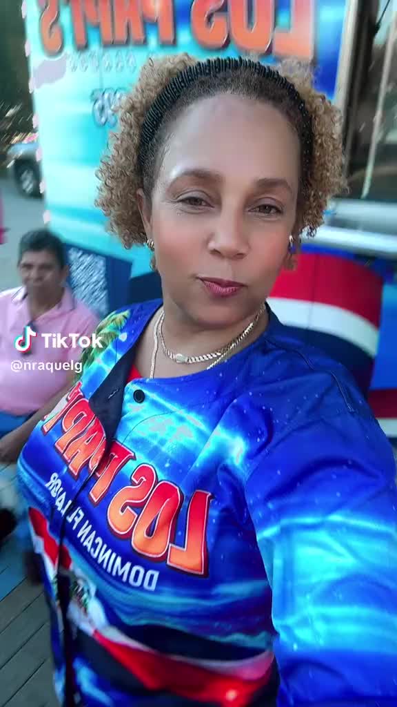 @La Lucy 🥰🐯🐍💵