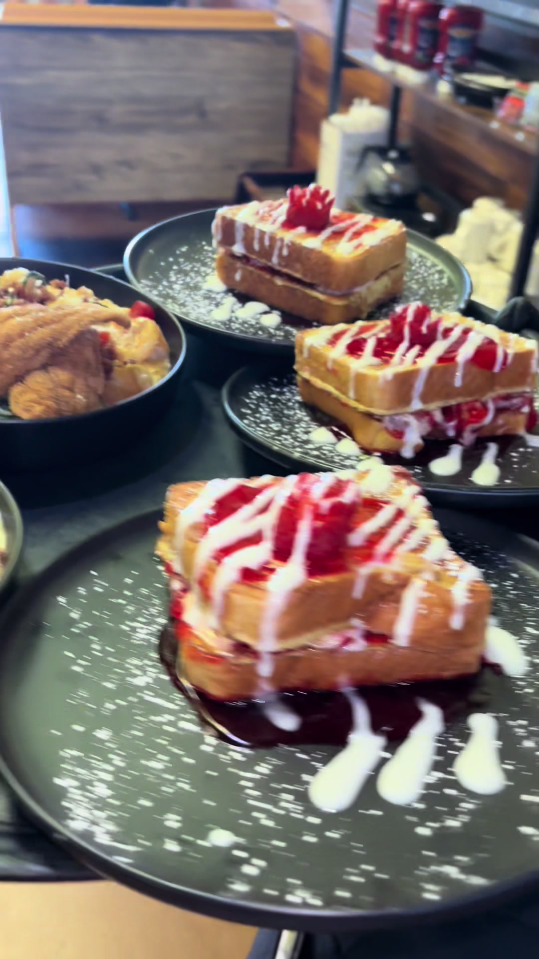 @Huevos