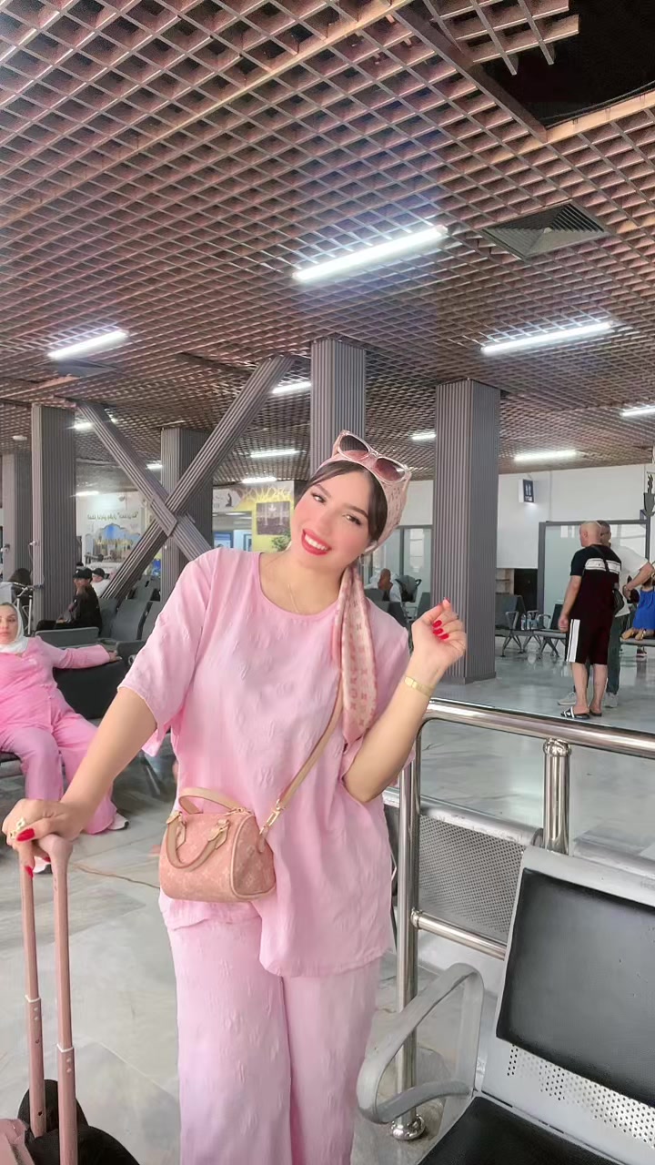 @Mimi_makeup_22