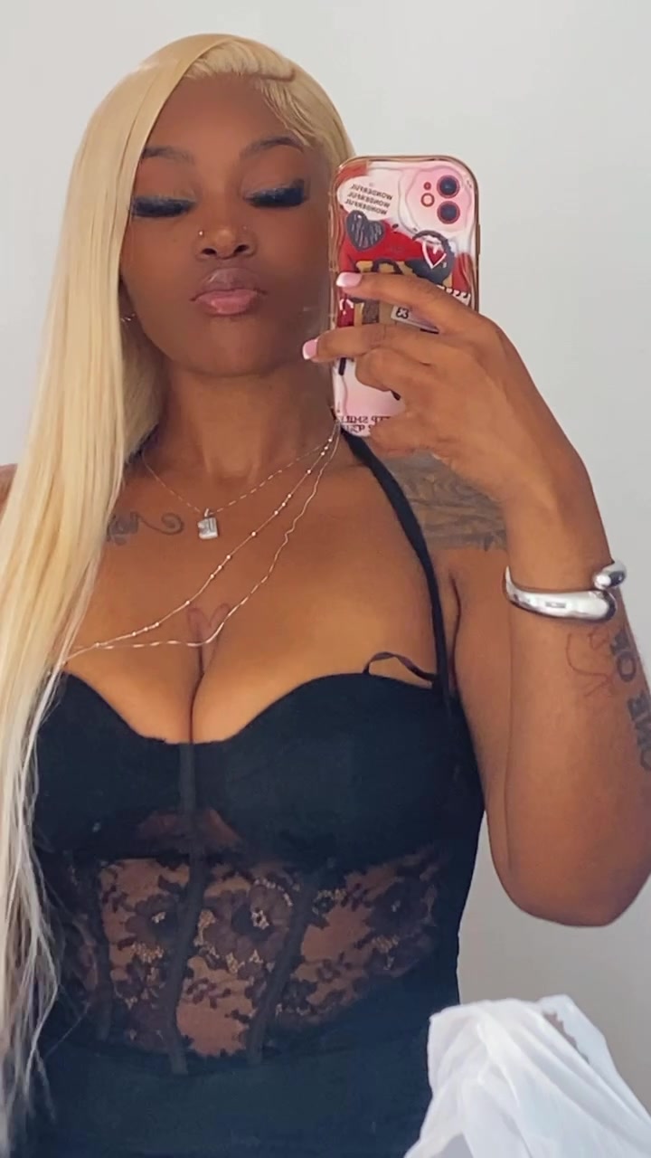 @Kyraa