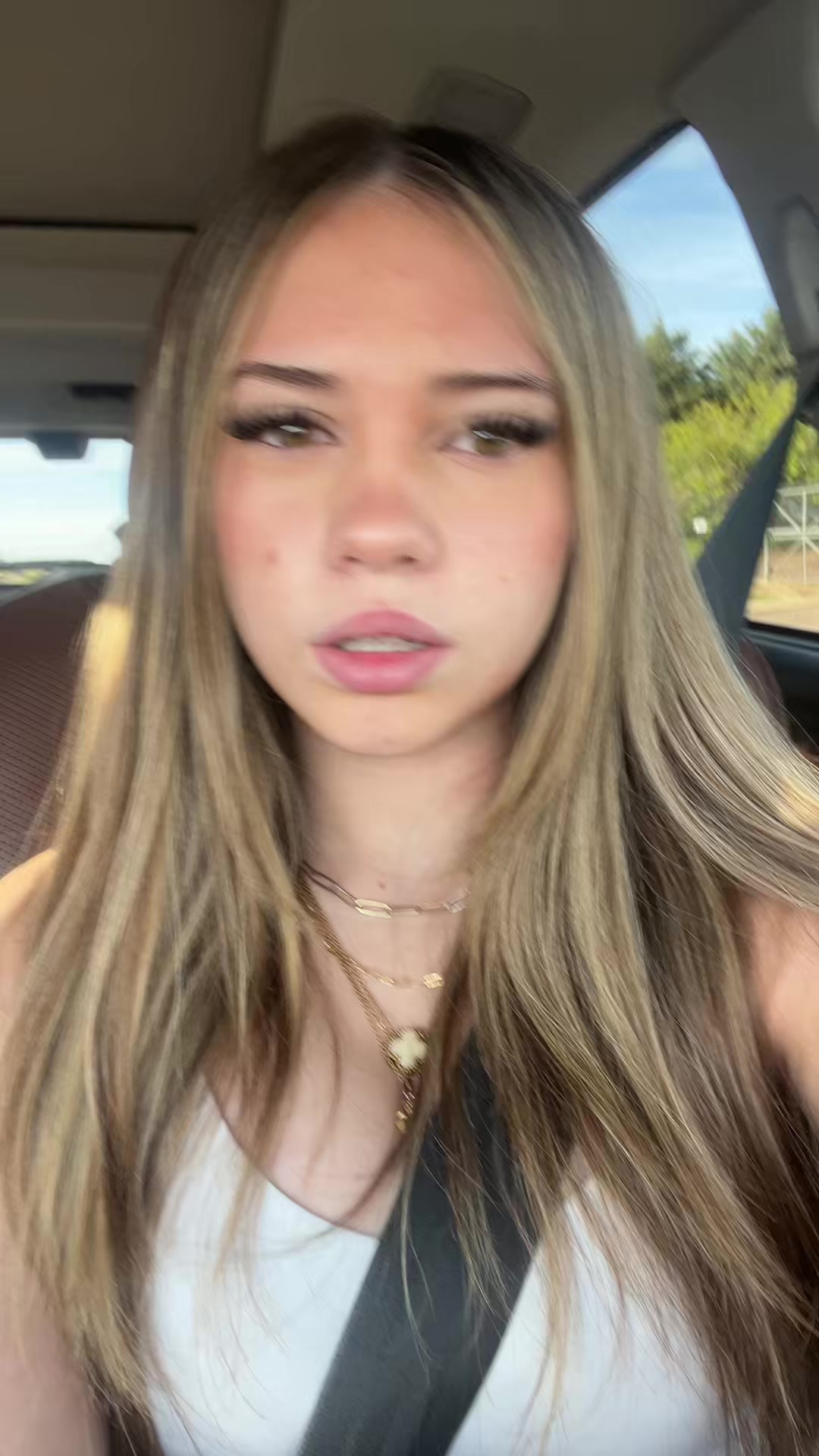 @liv 🤍.