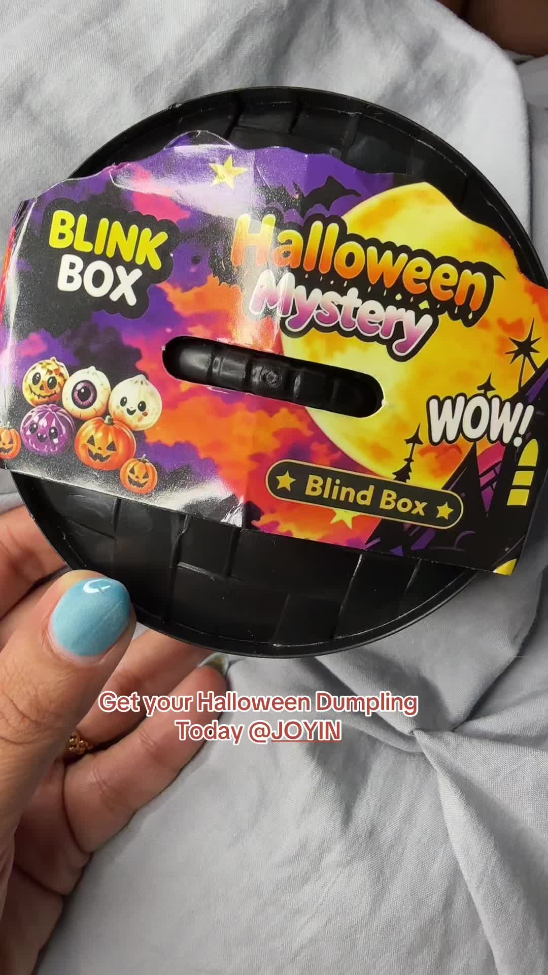 @MakeupLaveena