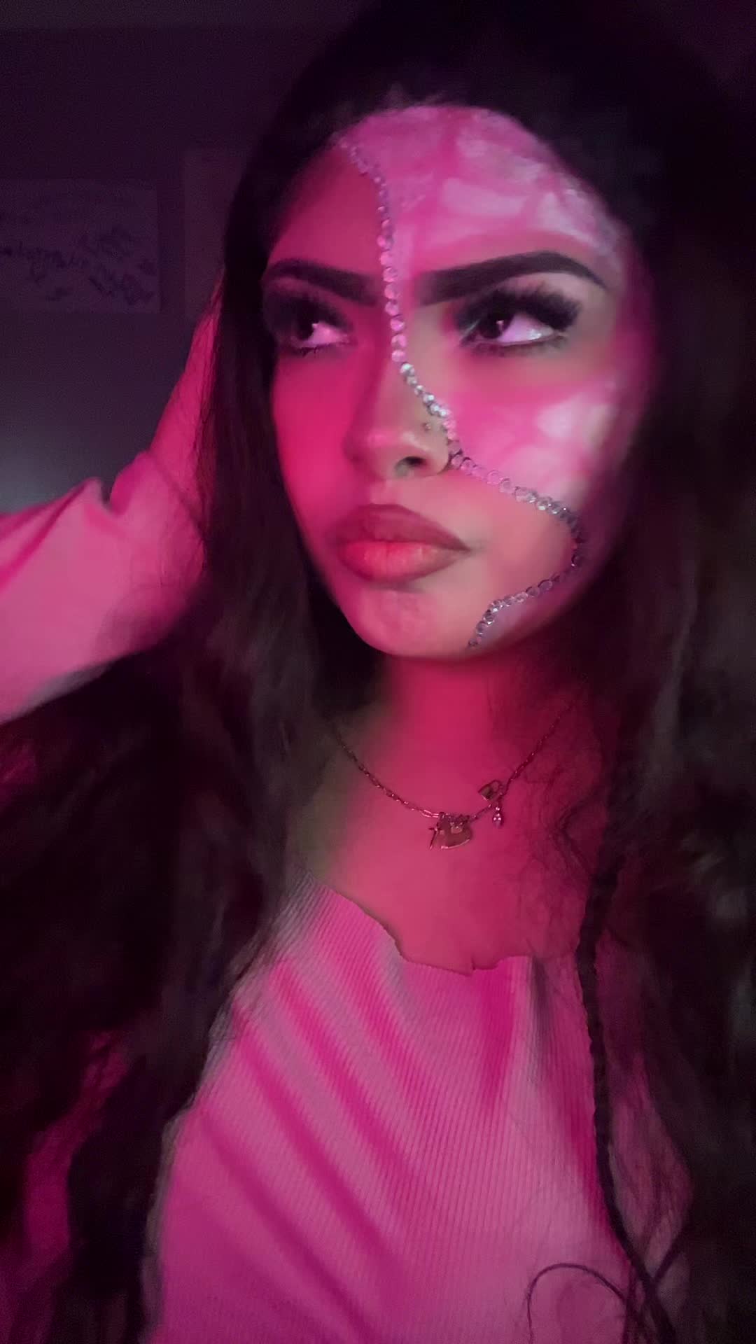 @𝐋𝐈𝐙𝐙𝐘. ꨄ