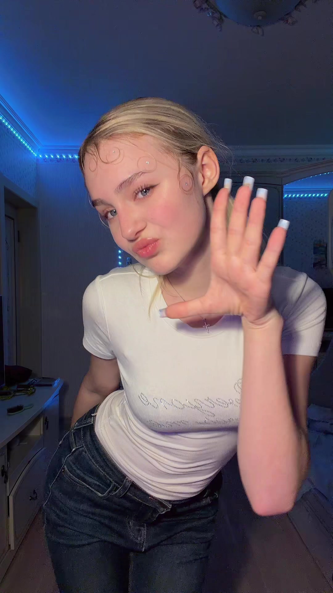 @yulyesss