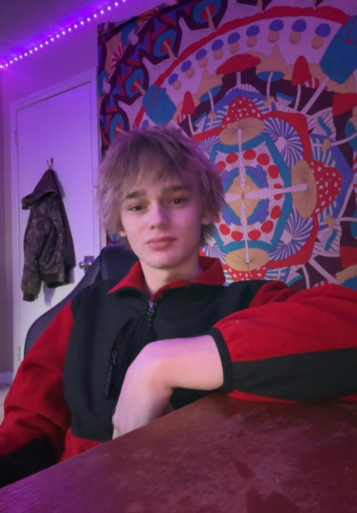 @Jayden