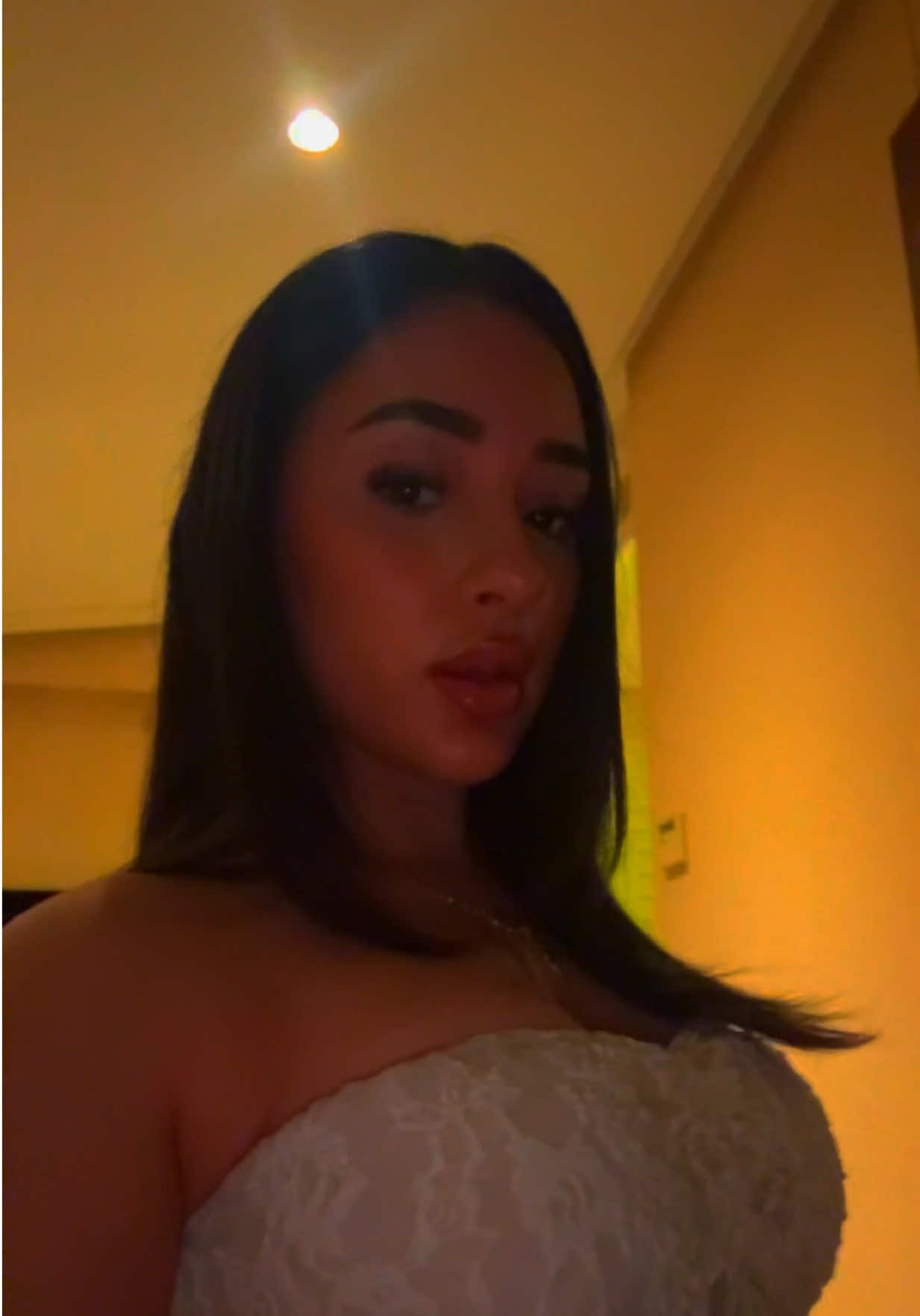 @lo