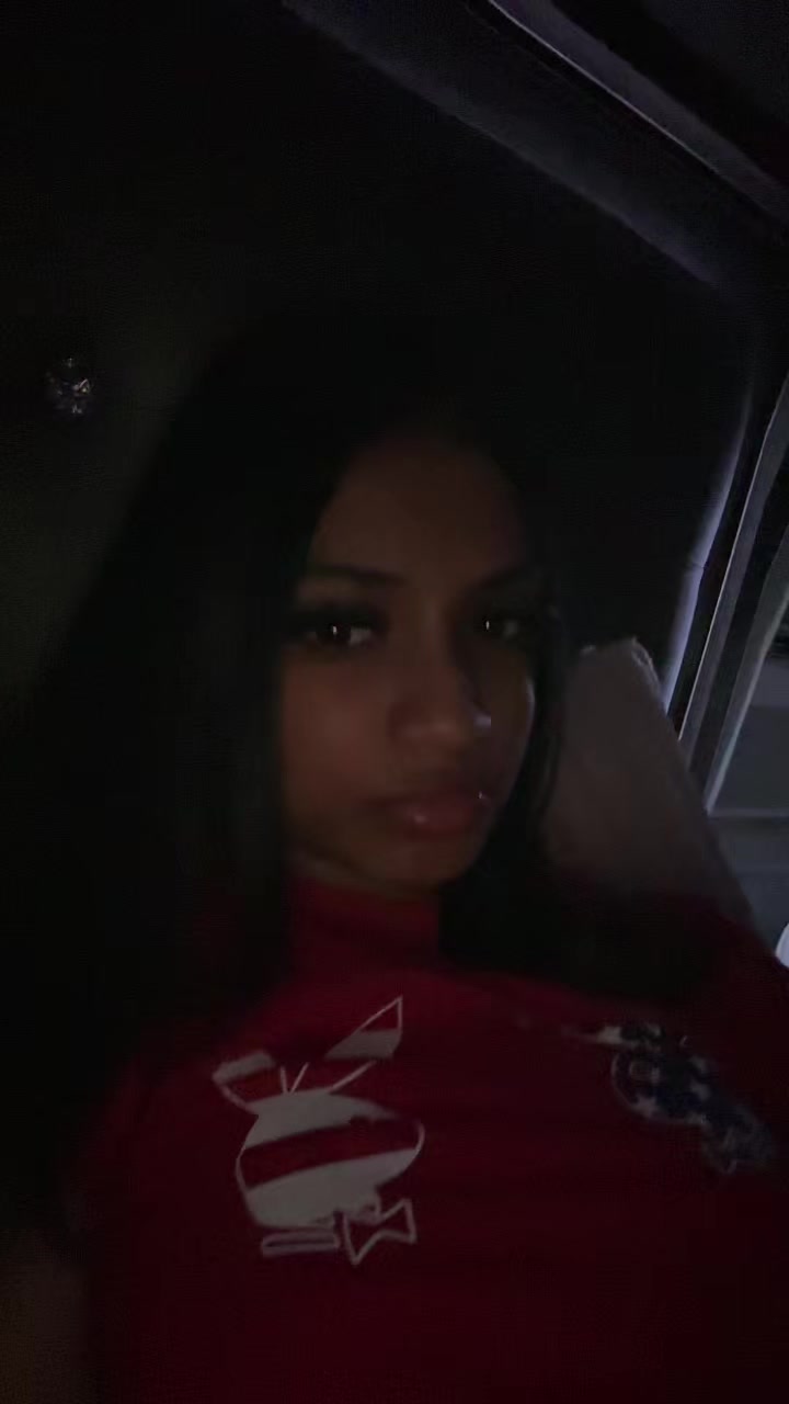 @👑