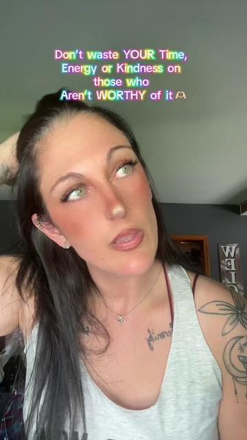 @mel_steele_25