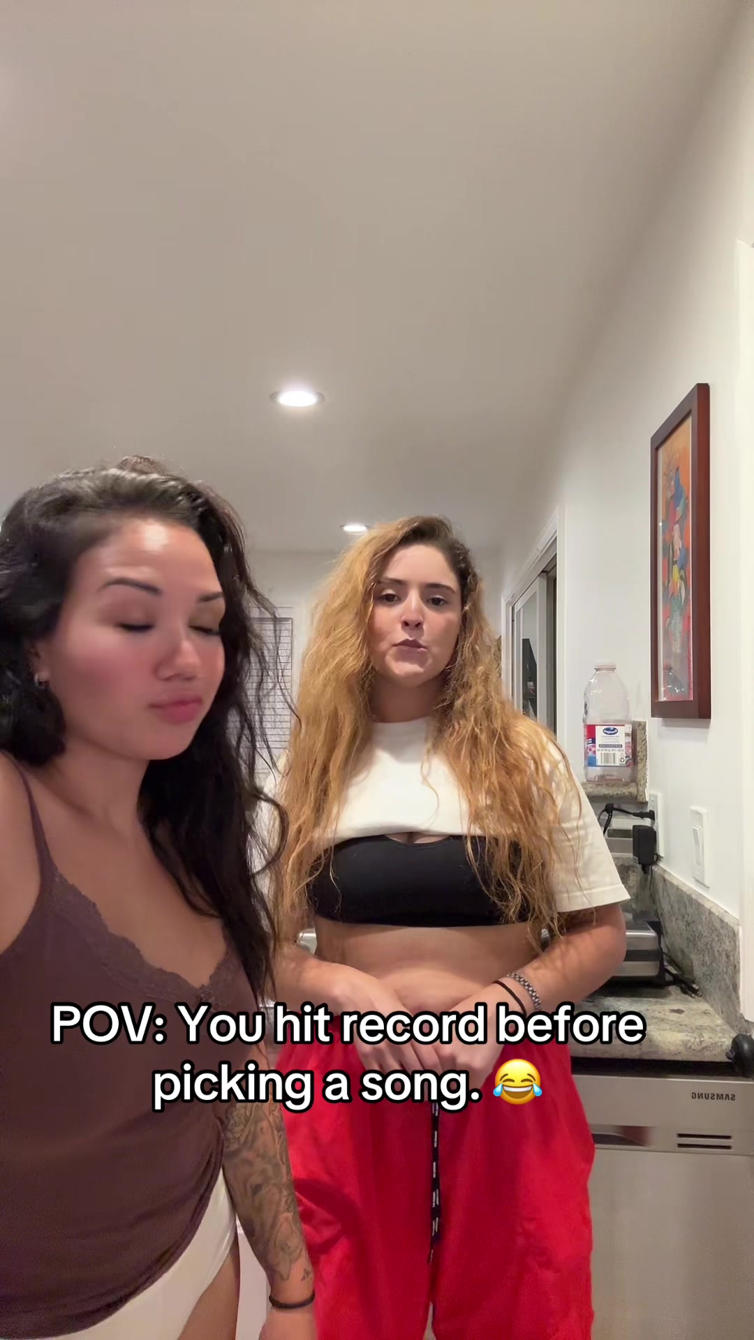 @Destany Ivy 🏳️&zwj;🌈