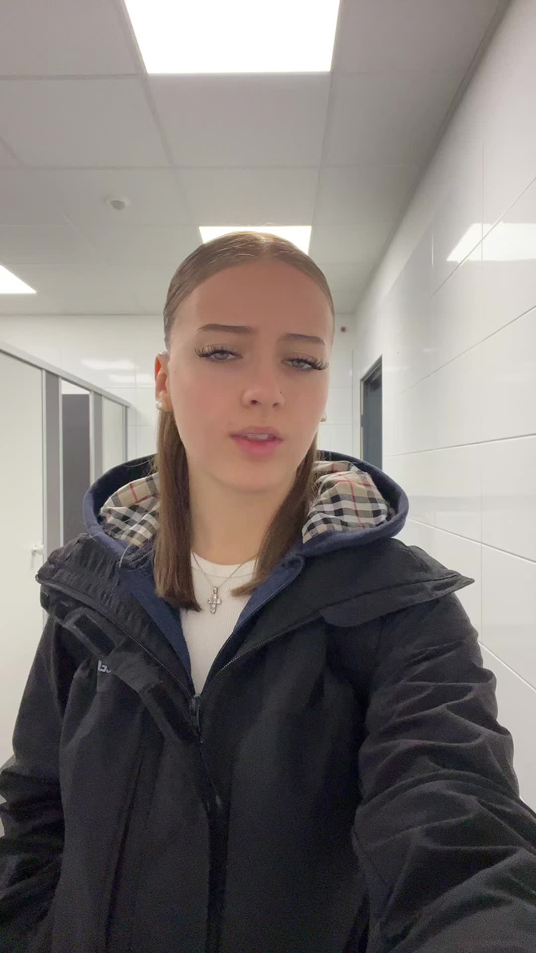 @𝒾𝓈𝒶𝒷𝑒𝓁𝓁