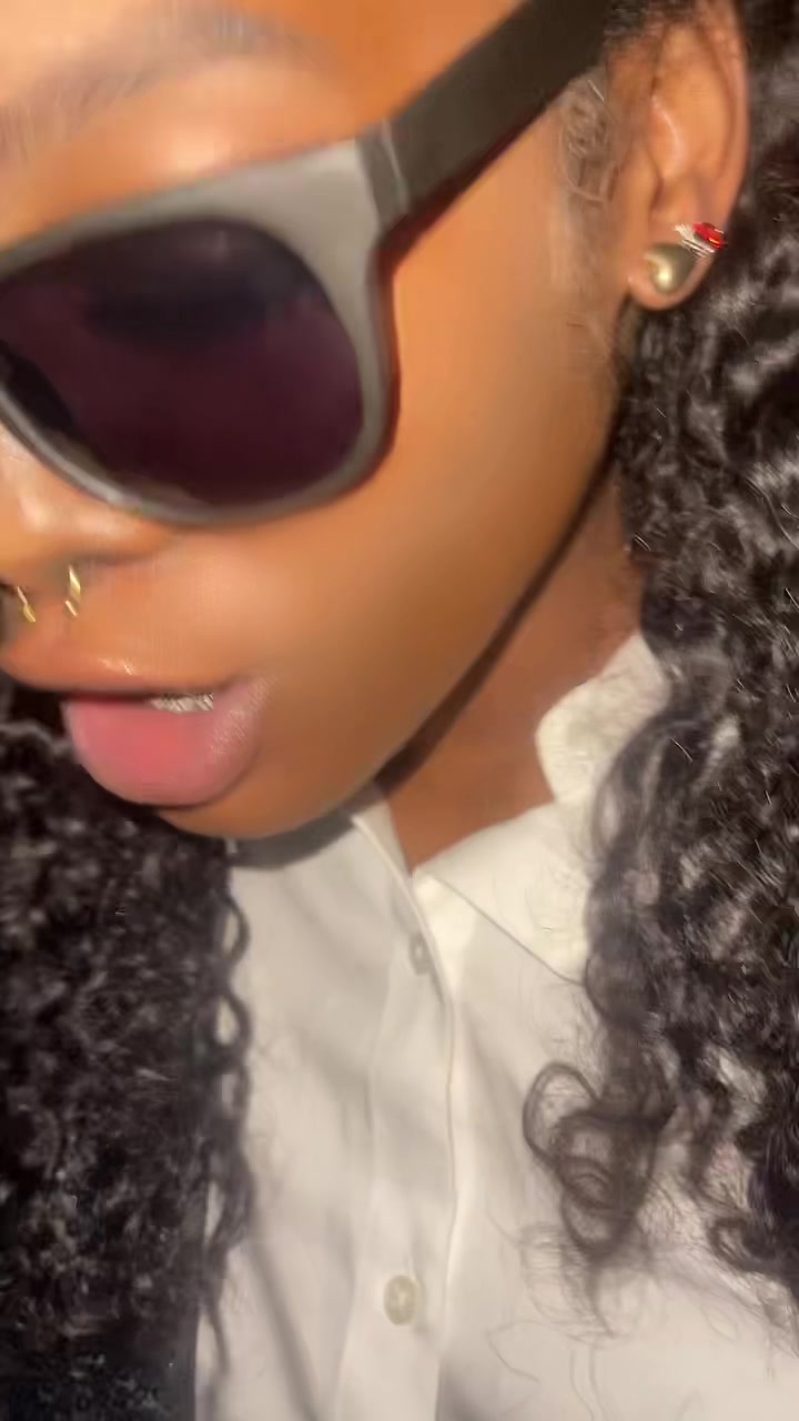 @quewchii