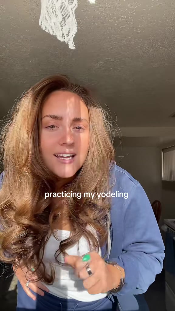 @Hayley Victor