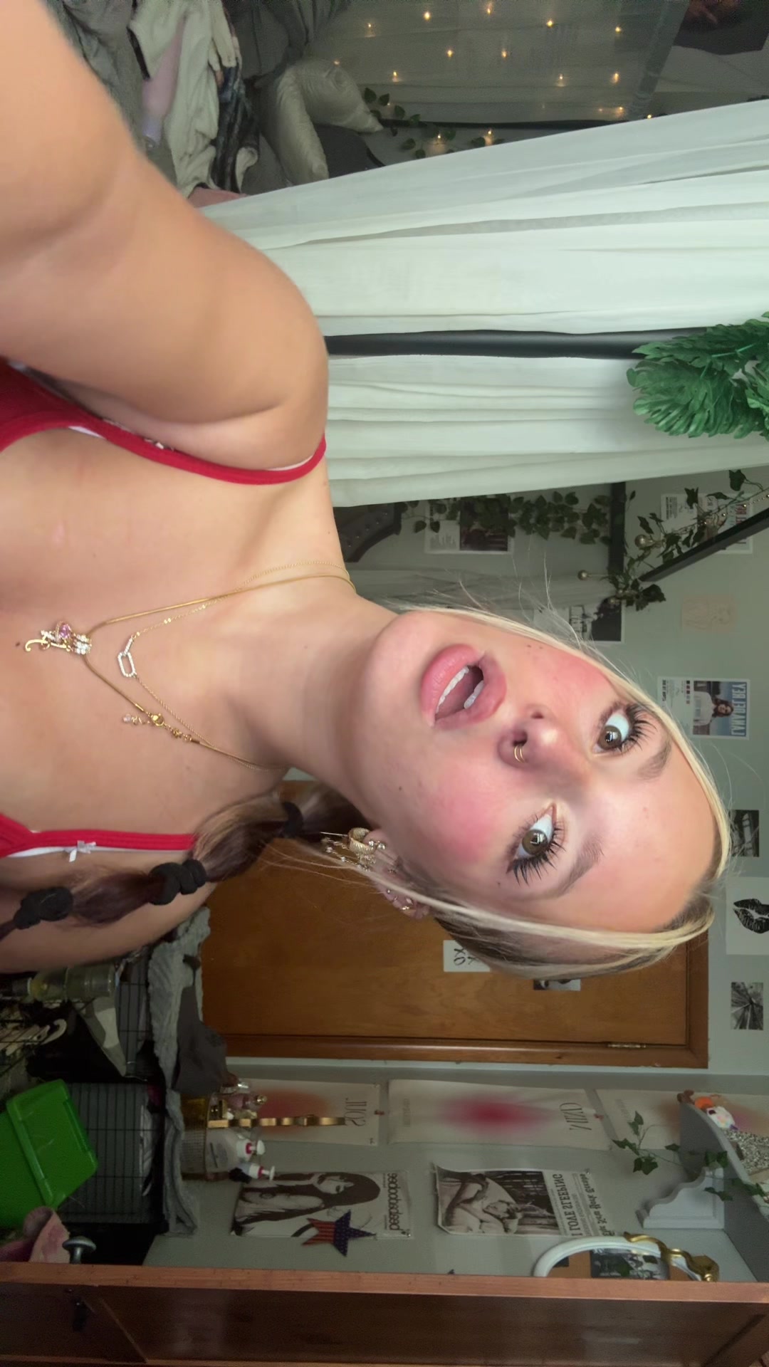 @alayna