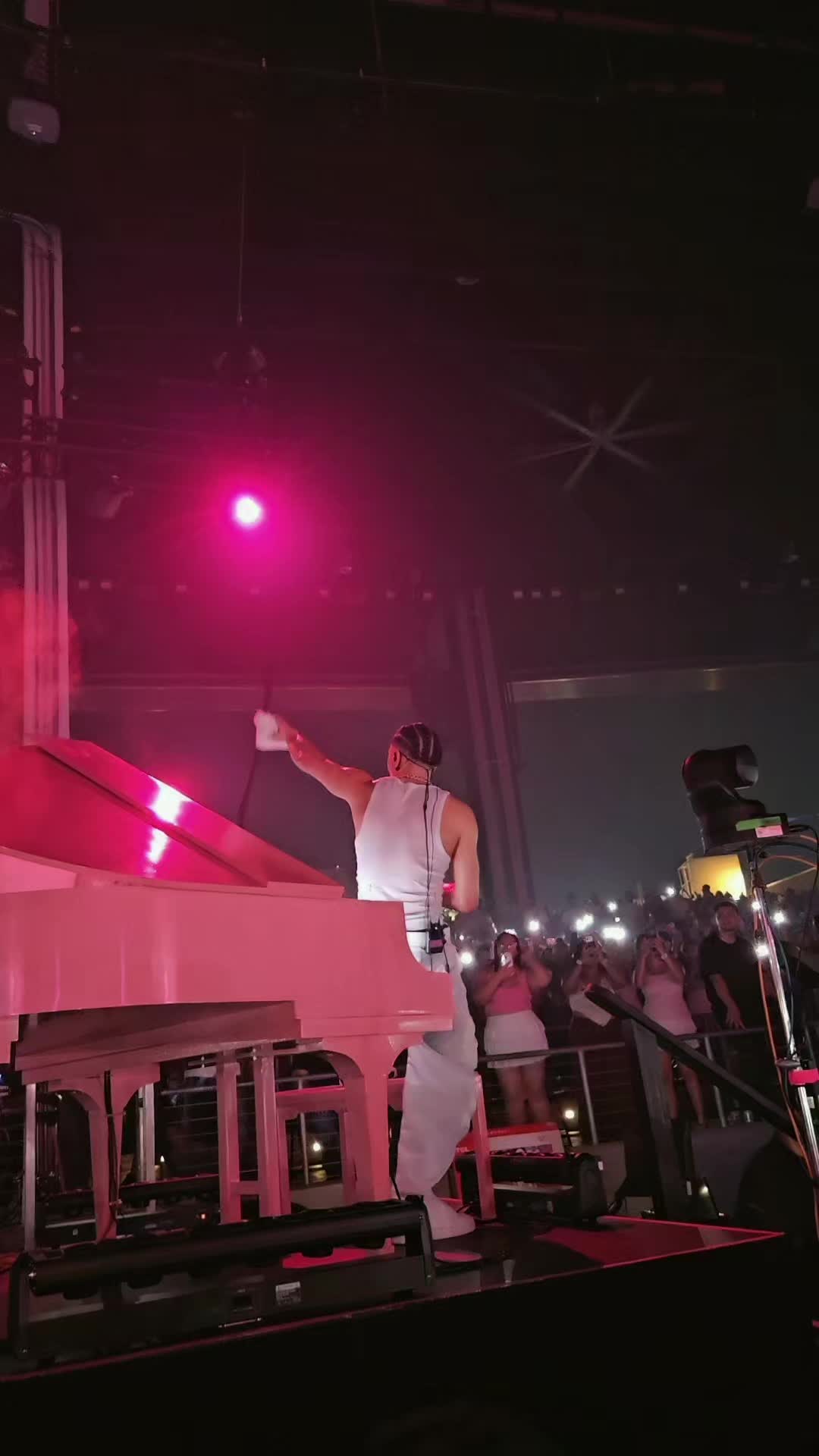 @Hugo Bat3 |-/