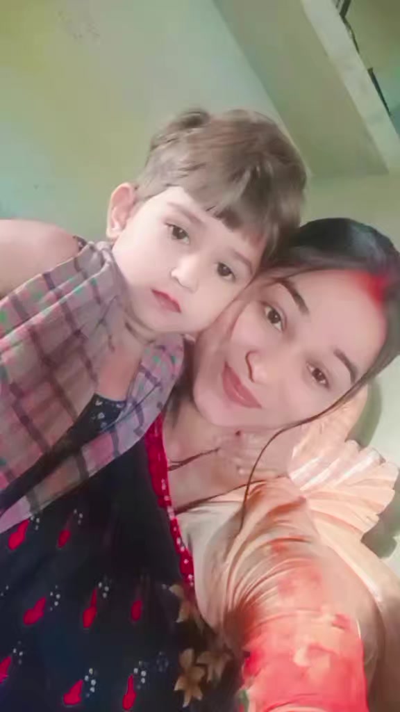 @দুষ্টু মেয়ে মিষ্টি হাসি 🥰