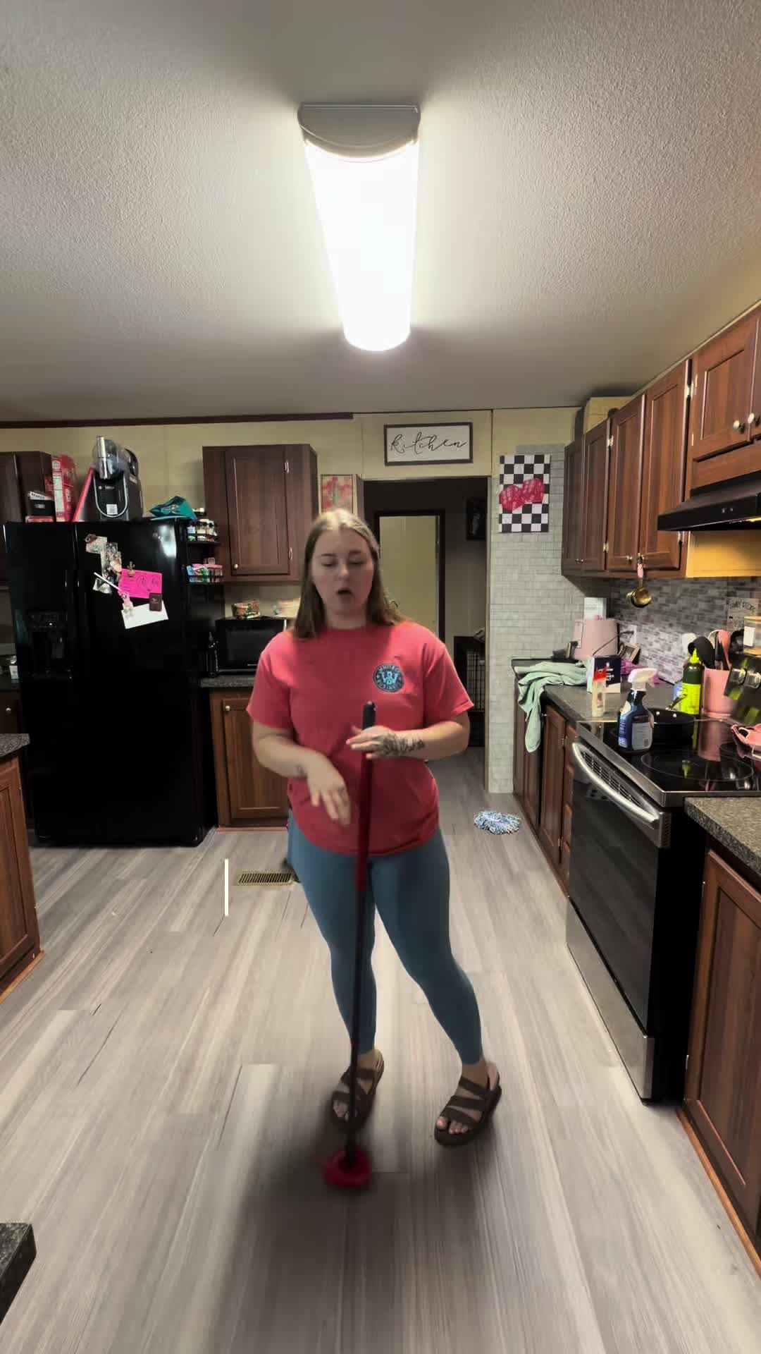 @Lyvigail 🖤