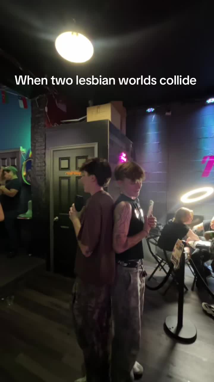 @Krystal 🏳️&zwj;🌈