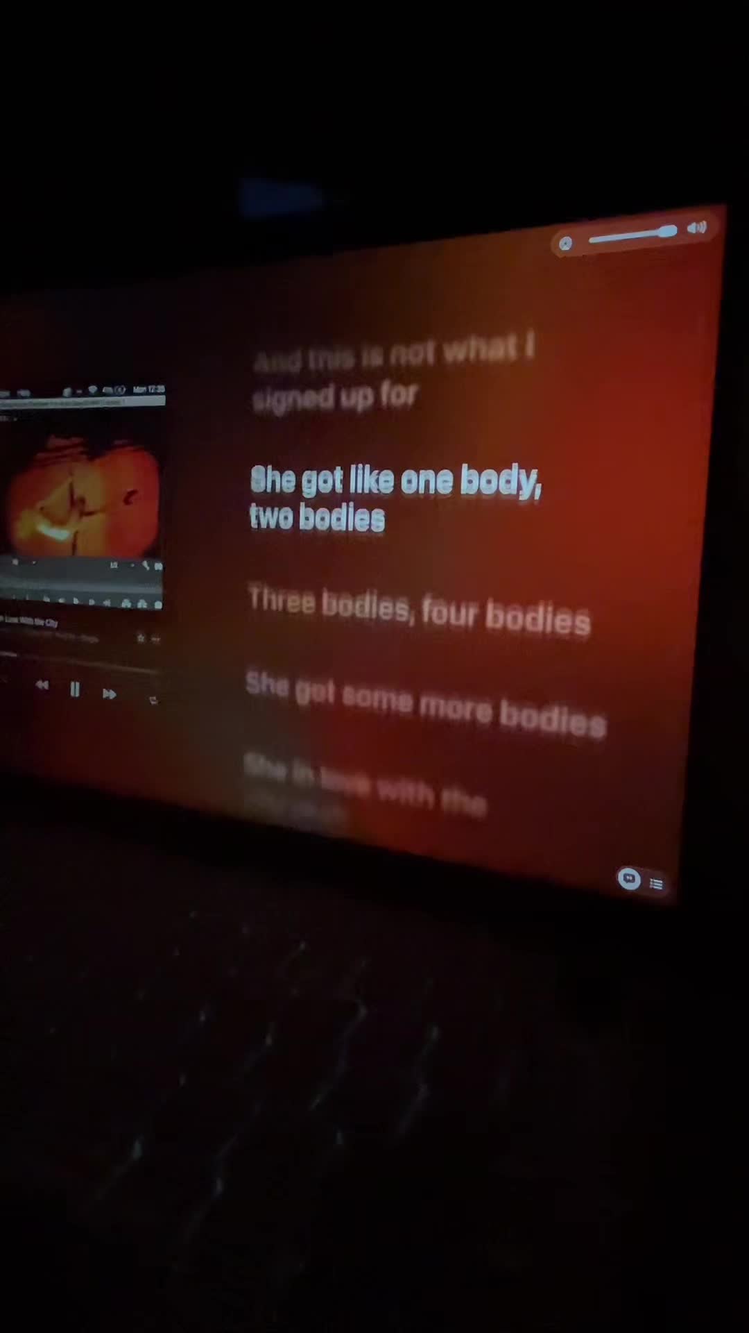 @Velvet_Visuals