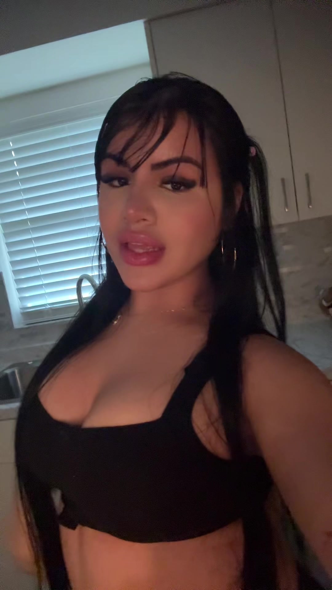 @g