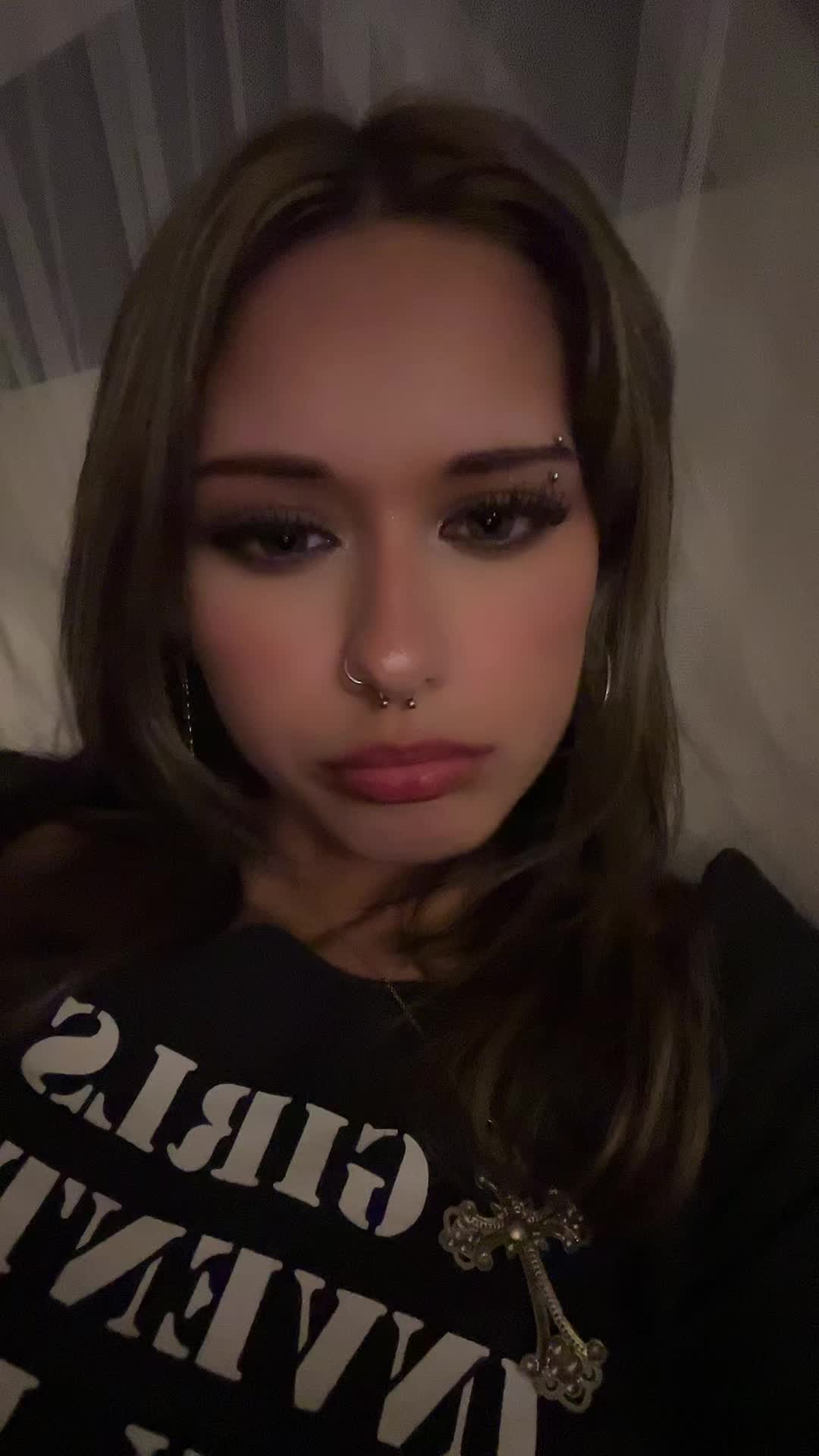 @ahailoh