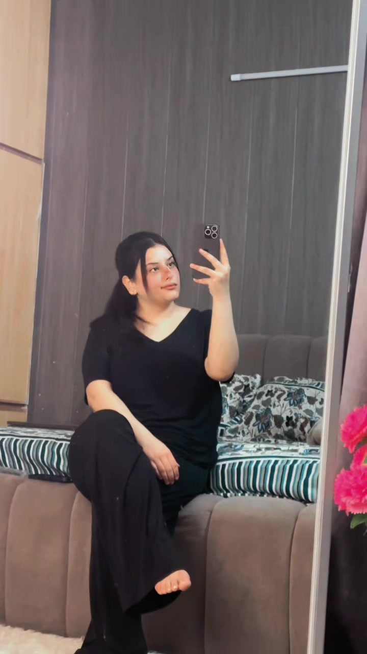 @Laibaqureshi🌸