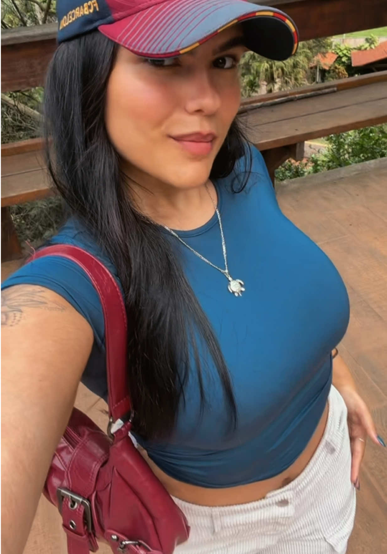 @Liz Queiroz 🍒