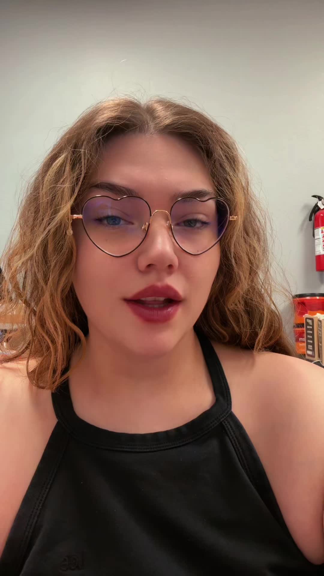 @Dez