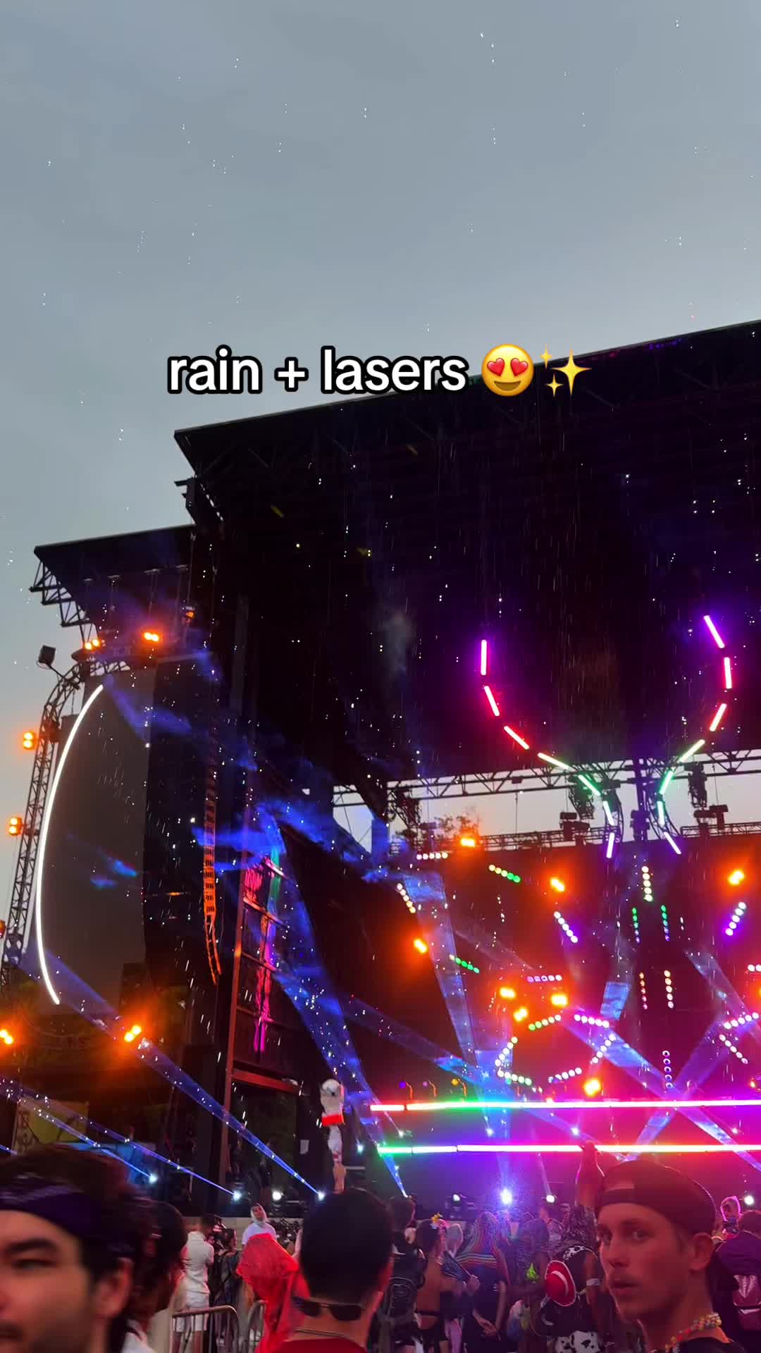 @ari 🖤✨🎰
