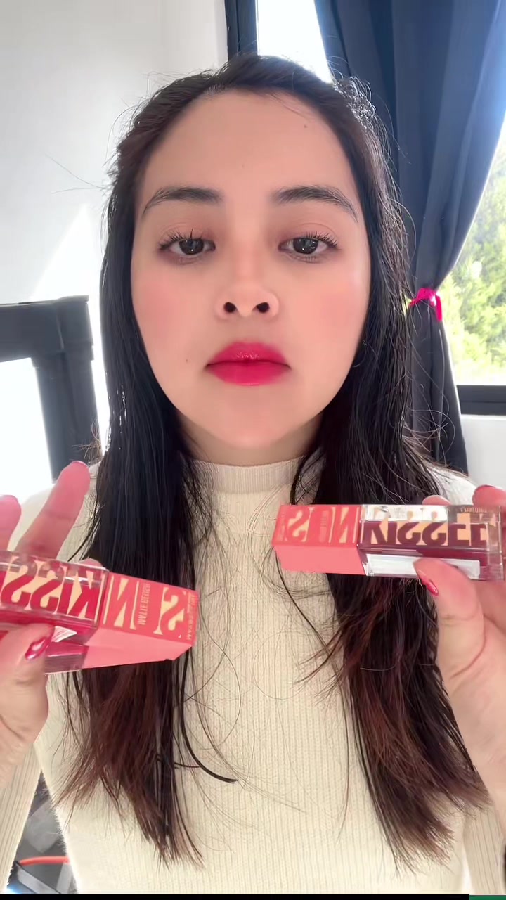 @Daniela✨