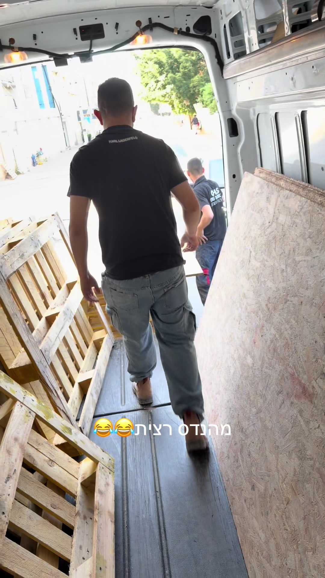 @א.א הובלות והתקנות