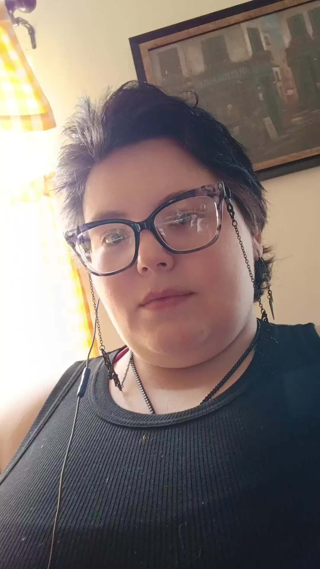 @MaeDei Lokidottir