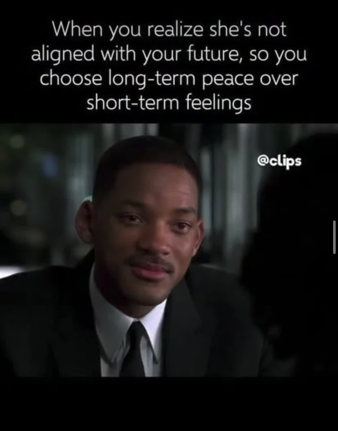 @Realeyesrealize