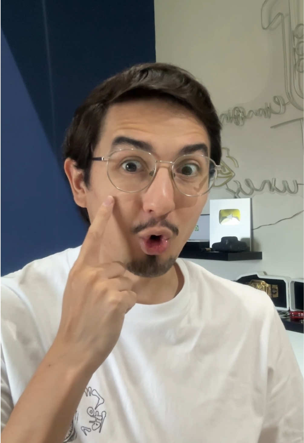 @Emiliano Limón