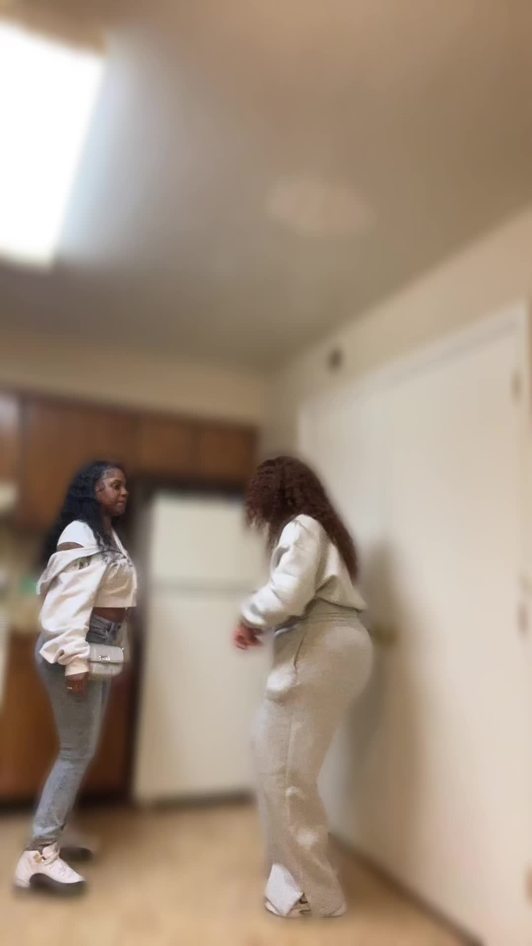 @ravootrill