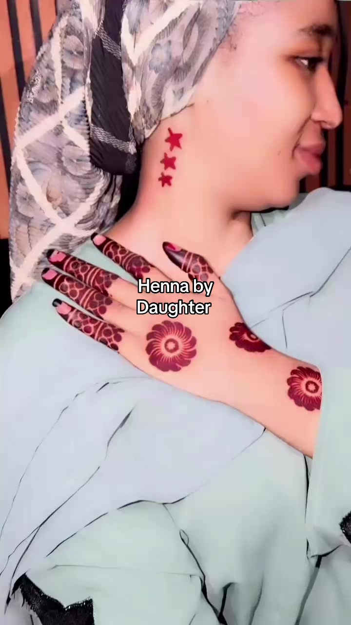 @hennabydaughter2