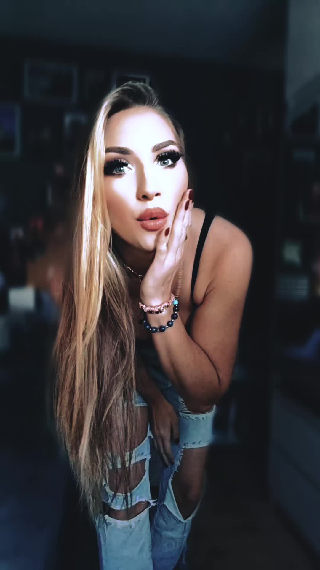@𝓜𝔂𝓷𝓲𝓪 🦋🐭