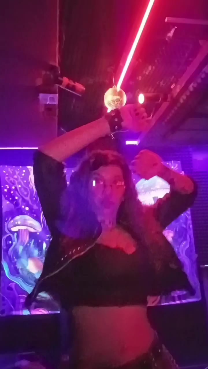 @Crupuss🐙