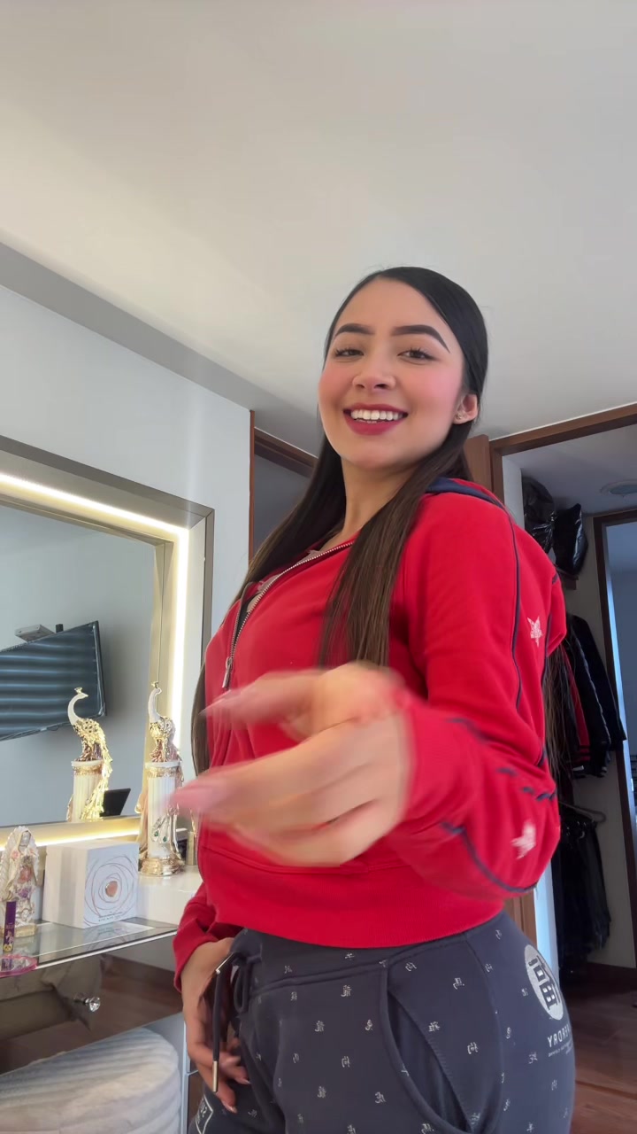 @Valentina