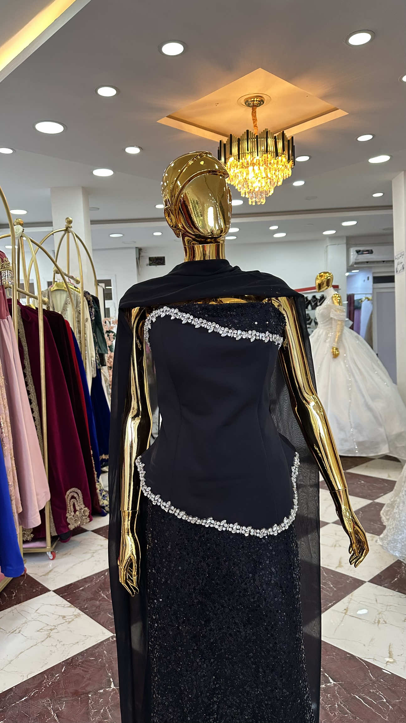 @Ran&igrave;a Fash&igrave;on
