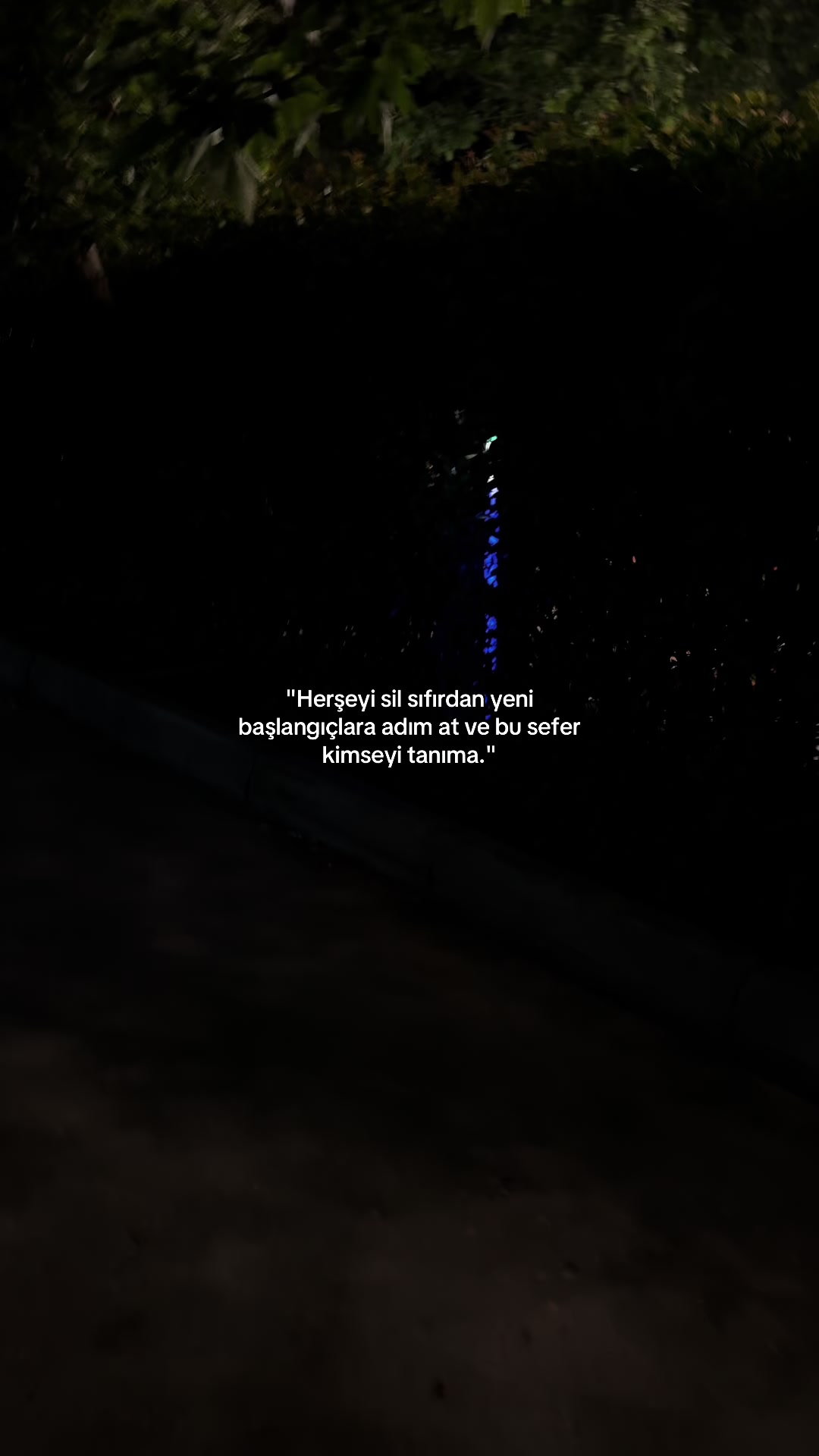 @𝓡.