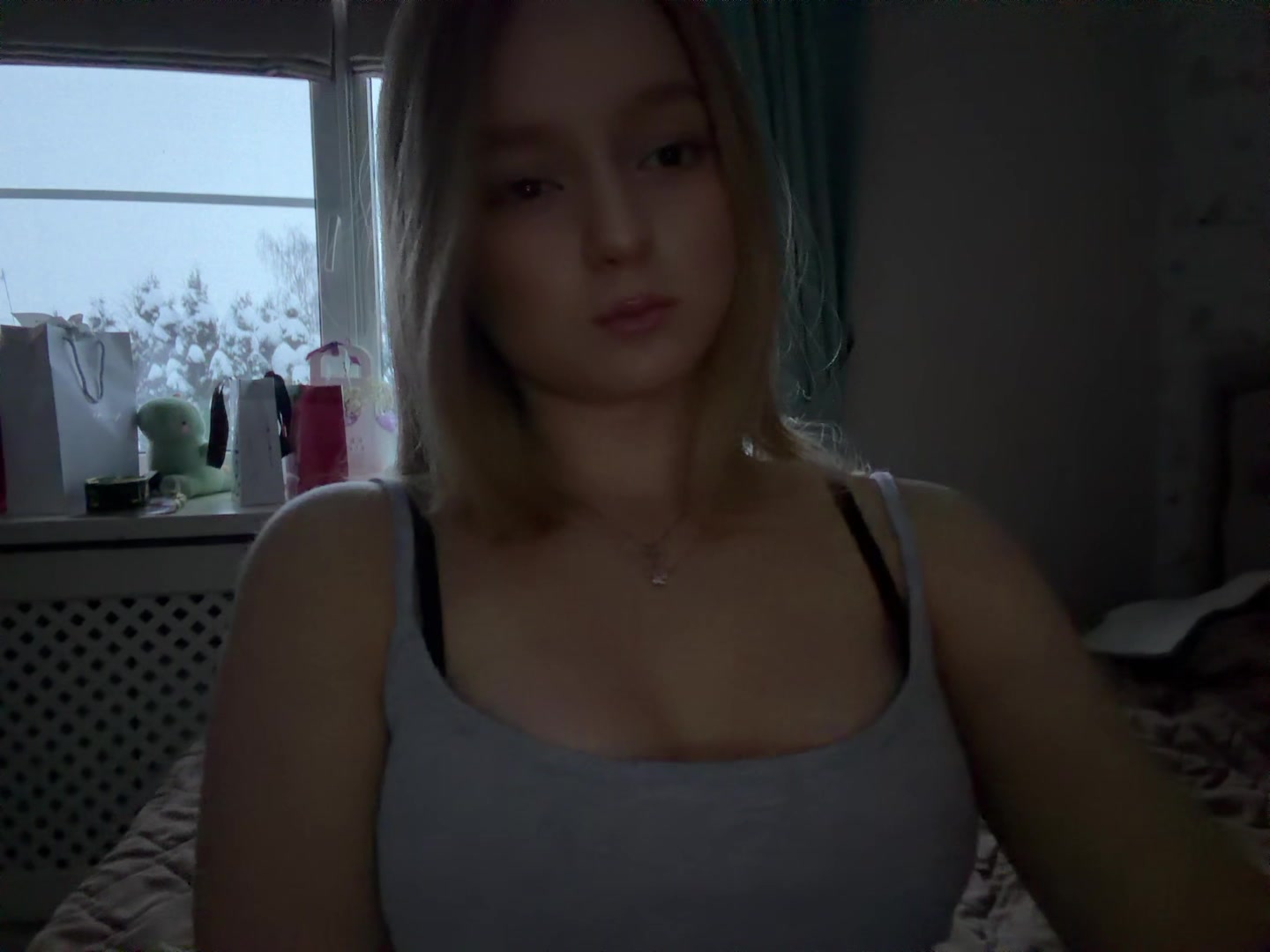 @esenya