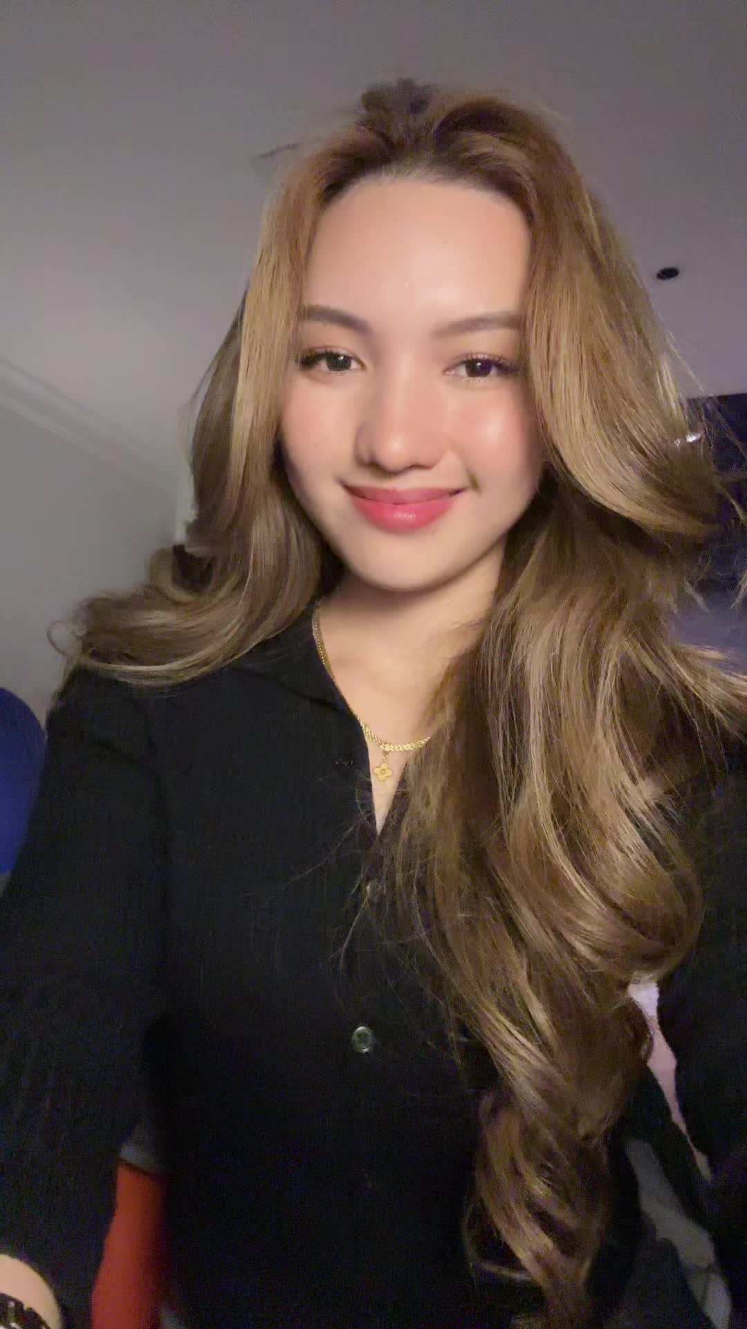 @Heyyo 🕊