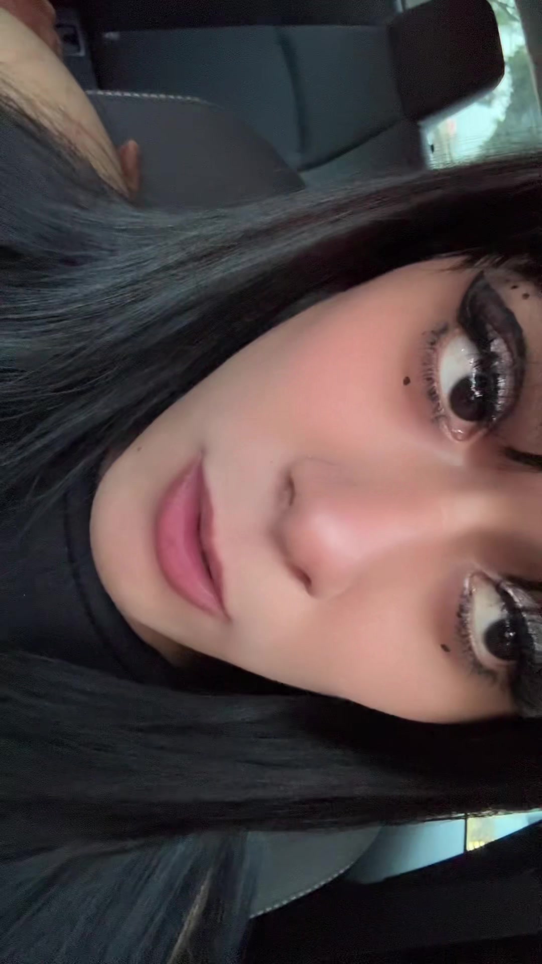 @Adara Mora💞